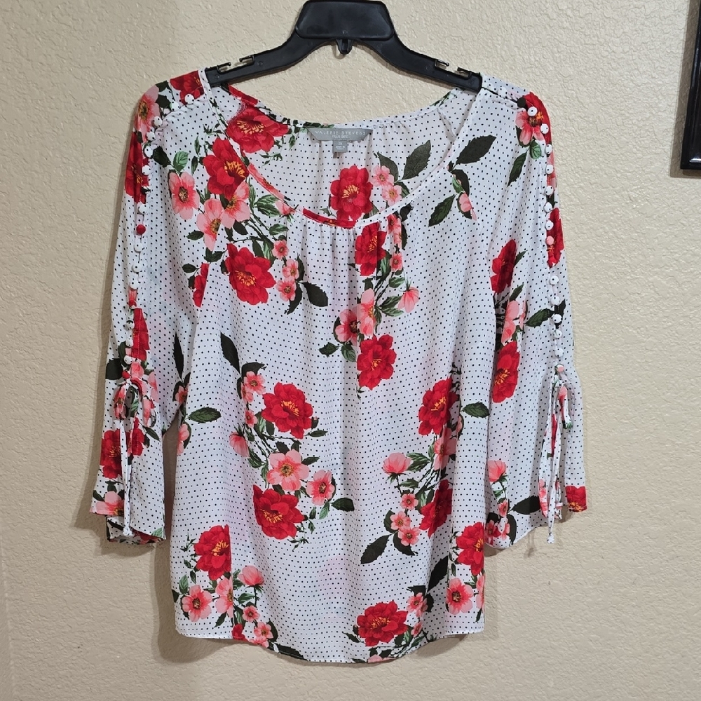 Valerie Stevens Red and White Floral Blouse